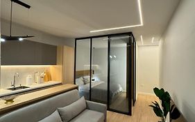 Nomad Stay Apartments